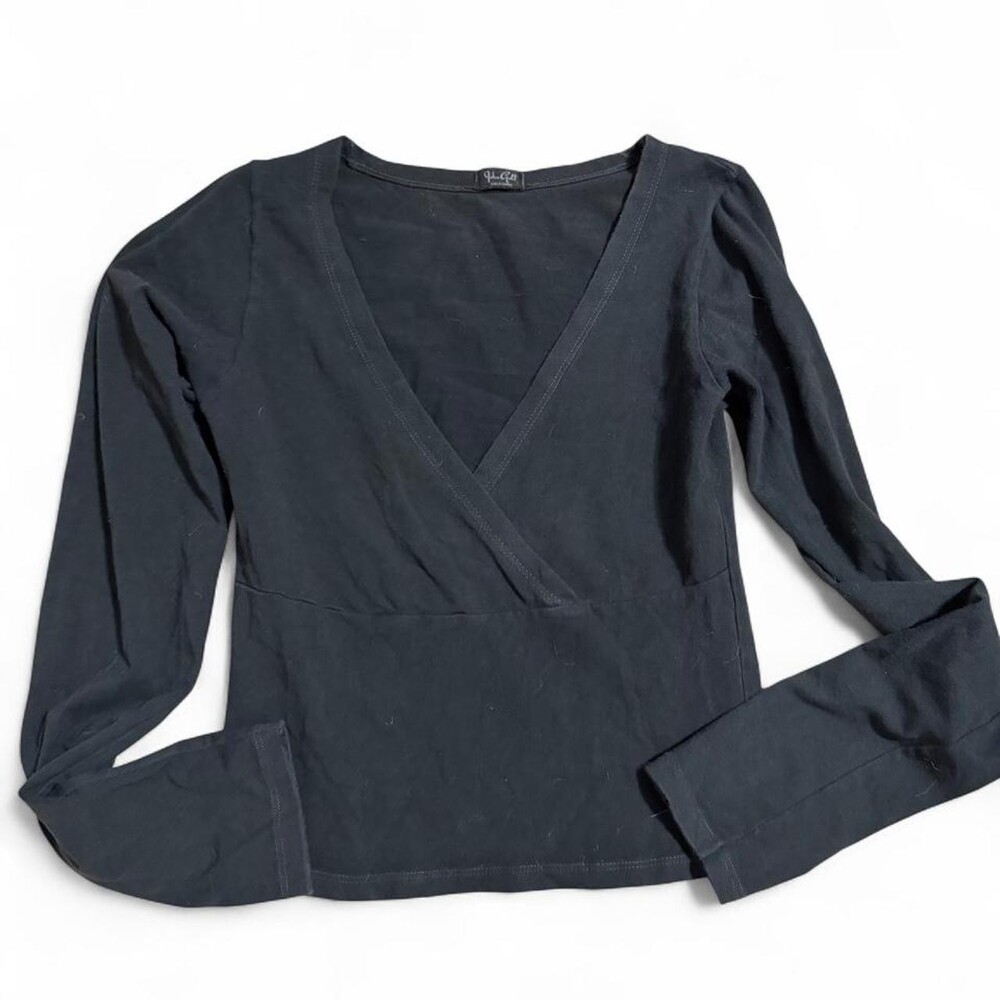 John Gault Black long sleeve top with a v-neckline #vneck #basics